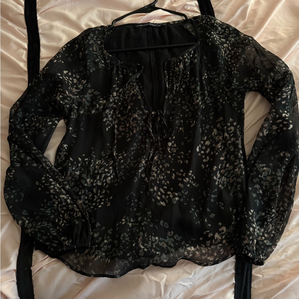Abercrombie & Fitch Black Floral Blouse